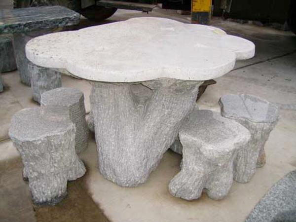 石桌椅