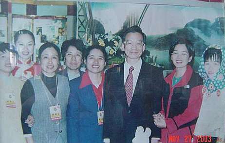 刘碧兰的影雕作品__中国台球女国手刘莎莎