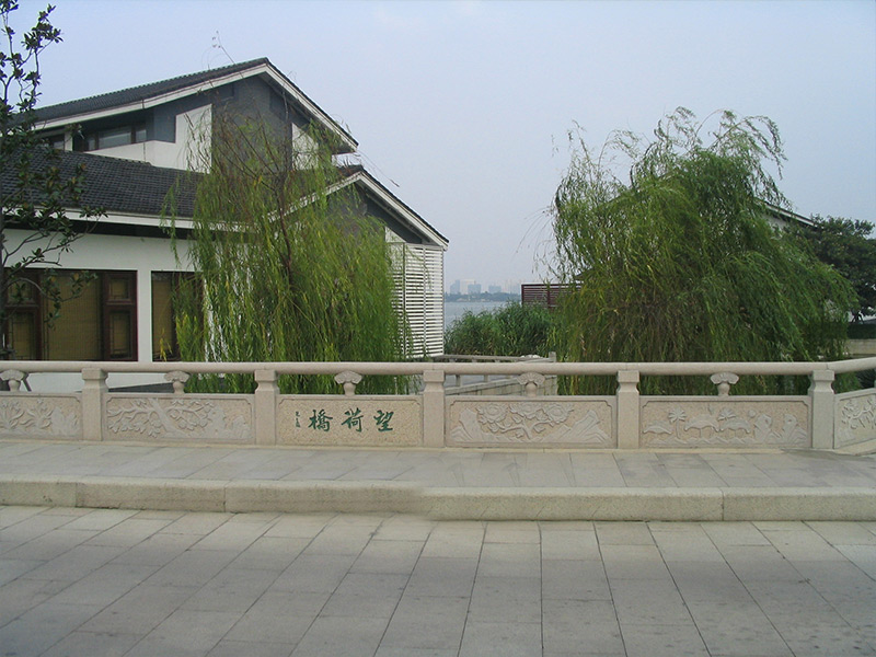 石栏杆