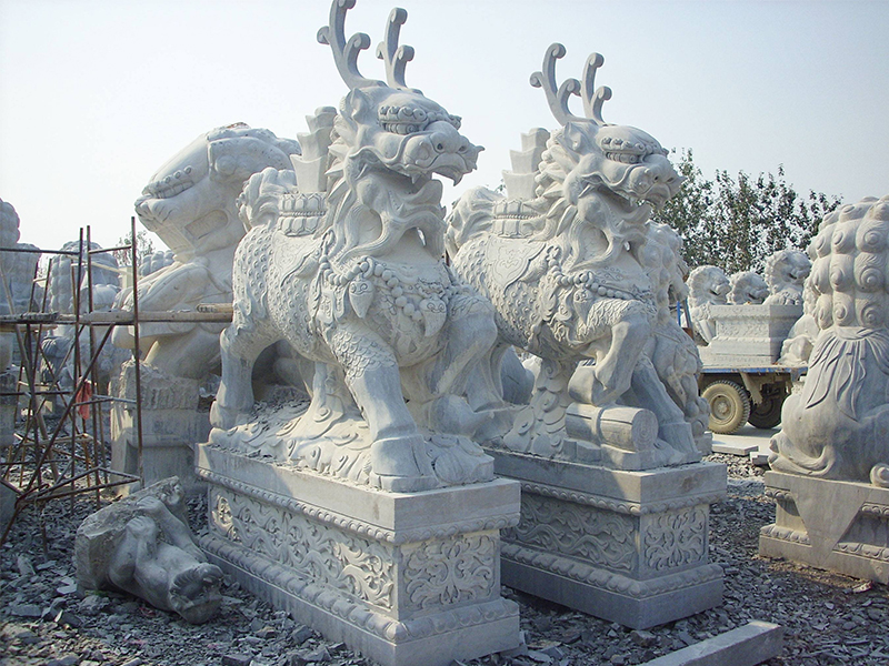 瑞兽雕刻