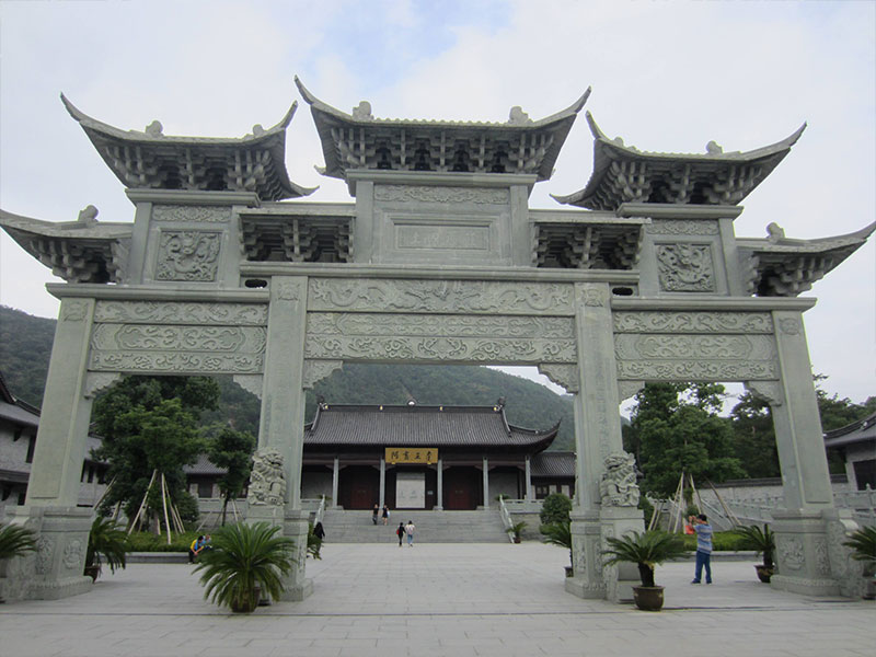阿育王寺石雕牌坊