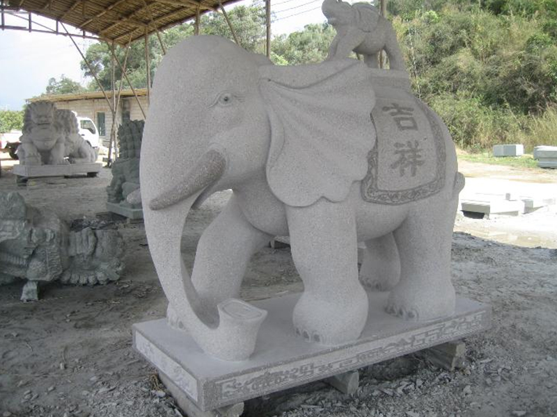 吉祥母子象