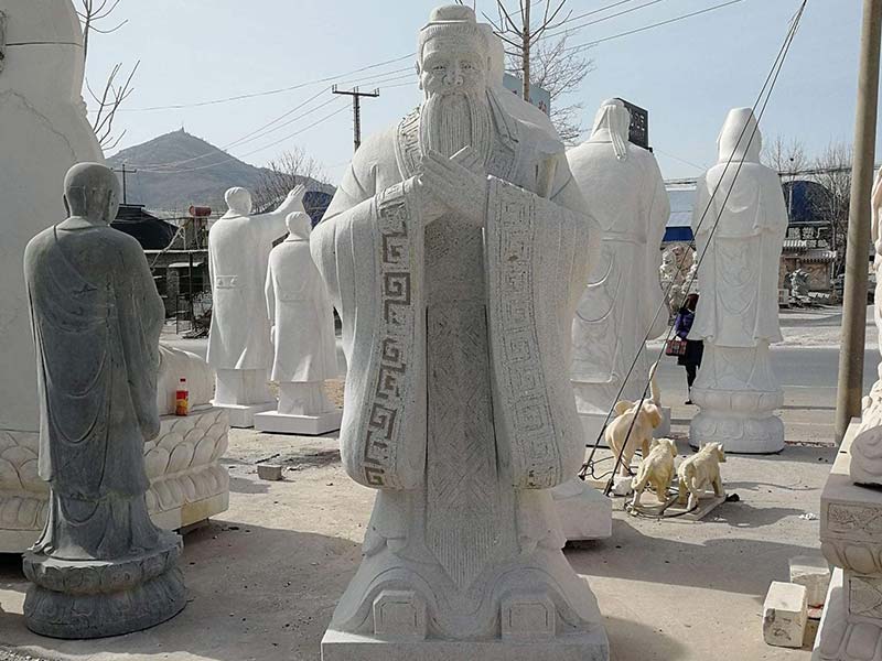 孔子石雕像（二十）