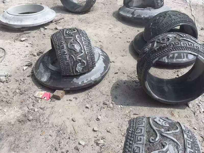 柱包石