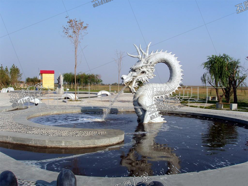 石雕喷水龙