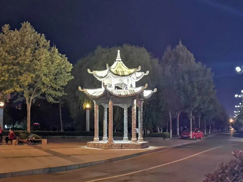 双层石凉亭