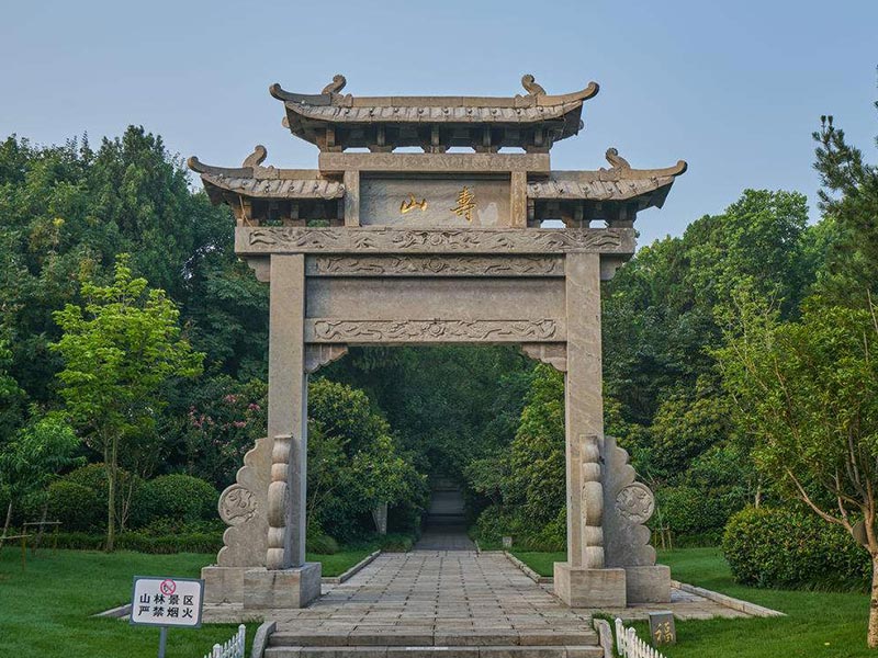 石雕牌坊