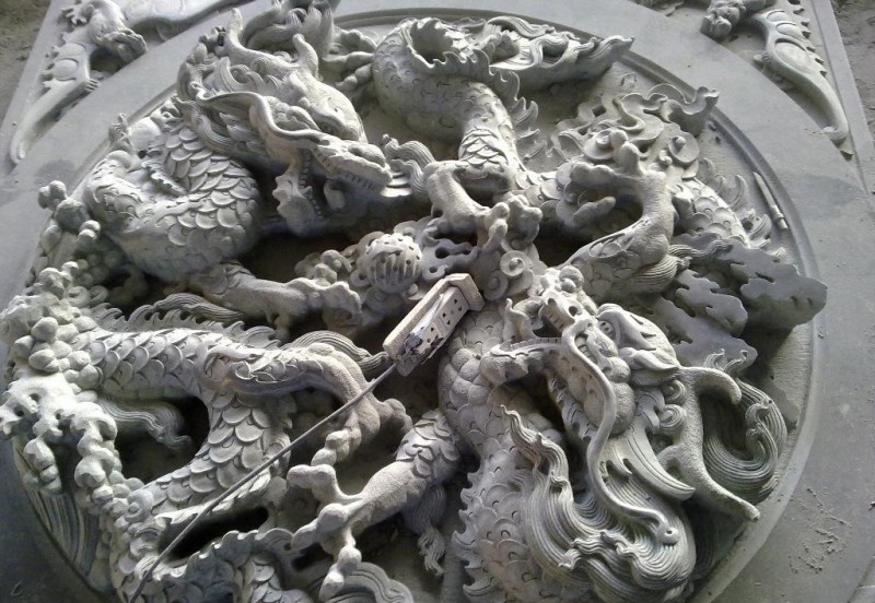 石雕，浮雕，龙柱