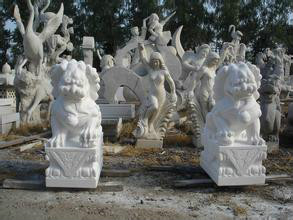 生产 汉白玉动物石雕 汉白玉貔貅 汉