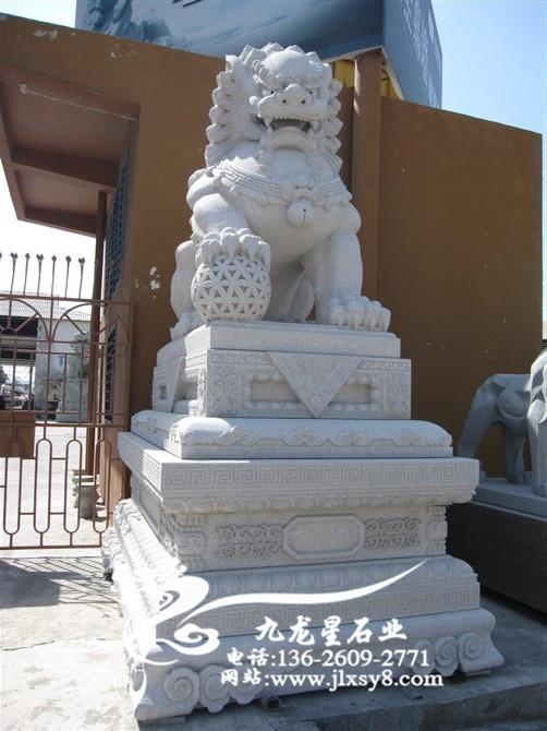 石雕狮子 狮子雕塑 北京狮  蹲狮 青石狮子