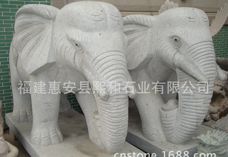 1.6米高晚霞红石雕大象 汉白玉石雕 