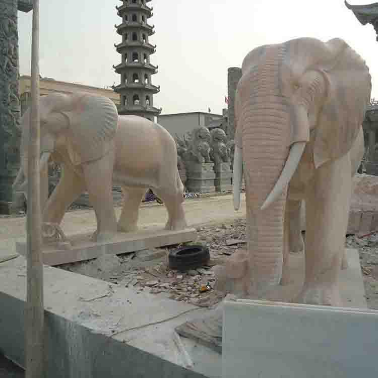 石隆  石雕大象 山羊 马 专业订做石雕动物