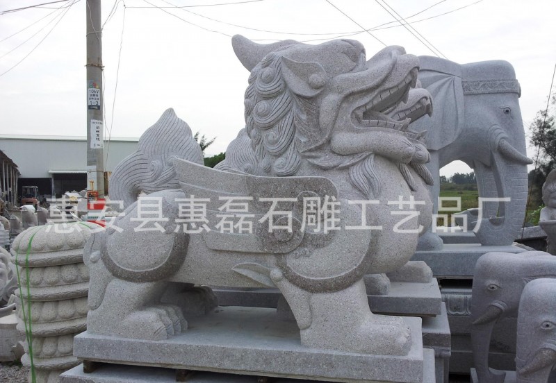 石雕公司设计生产 公园石材工艺品麒麟 高品质石雕麒麟