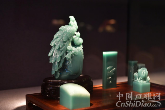 &ldquo;一抹新绿&rdquo;昆仑印石雕刻艺术作品展在榕启幕295
